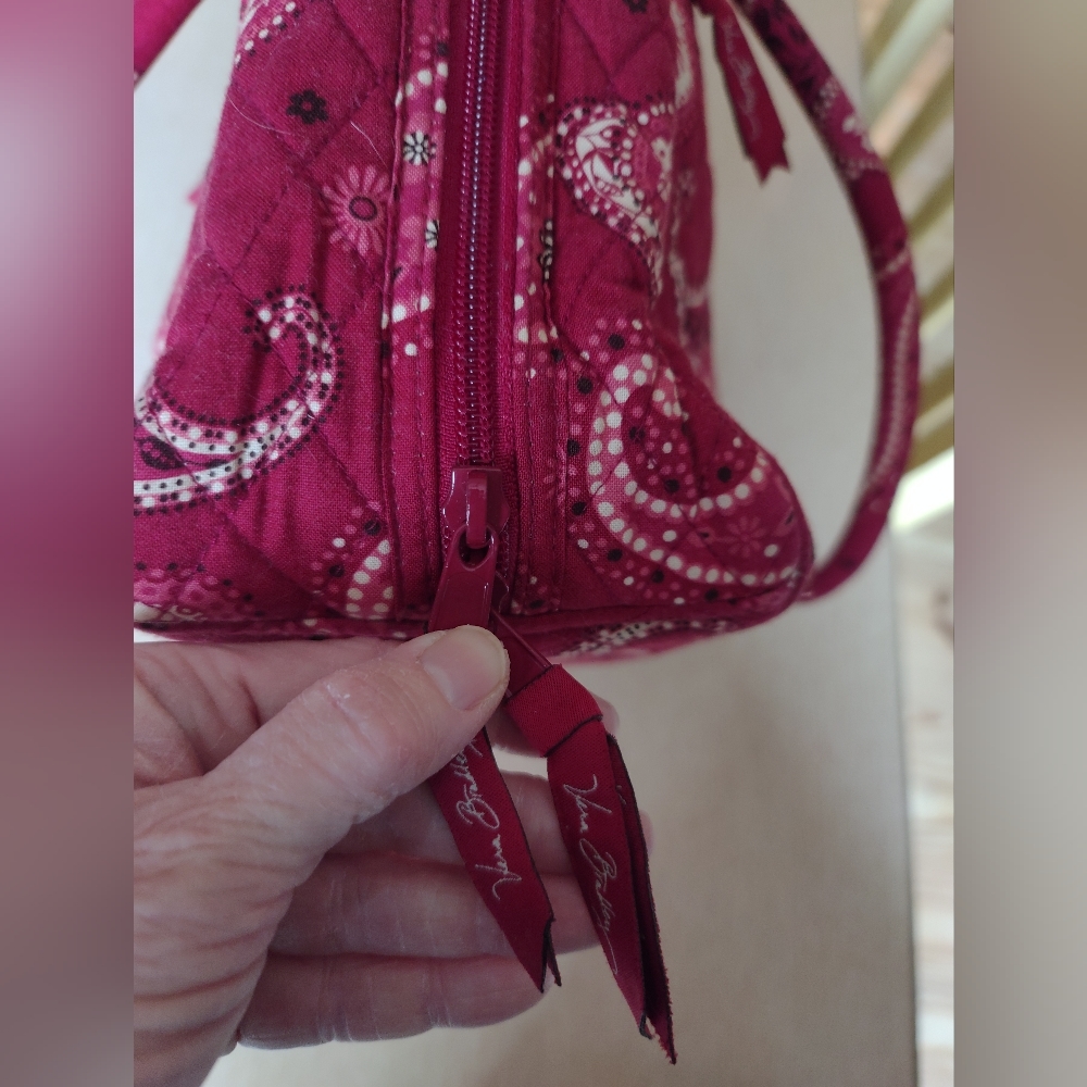 EUC Vera Bradley Bowler Handbag - Picture 11 of 16